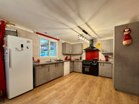 Propriété à vendre à Landeleau, Finistère - 244 000 € - photo n°4