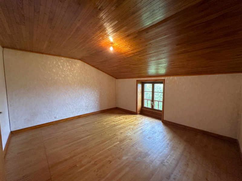 French property for sale in Montbron, Charente - €148,240 - photo 5