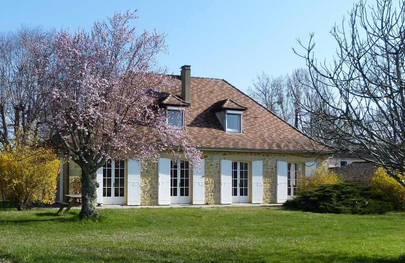 French property for sale in Eynesse, Gironde - €375,000 - photo 0