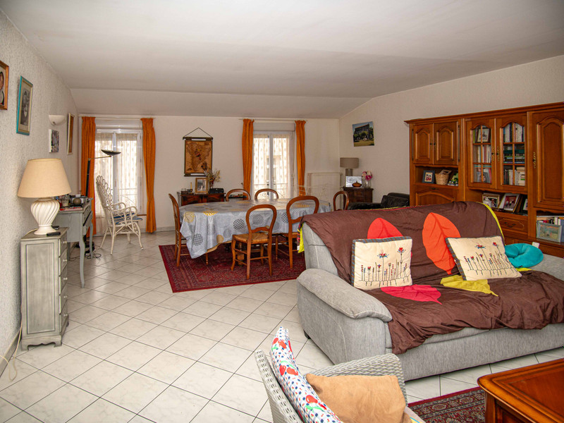 French property for sale in Pamiers, Ariège - €265,000 - photo 2