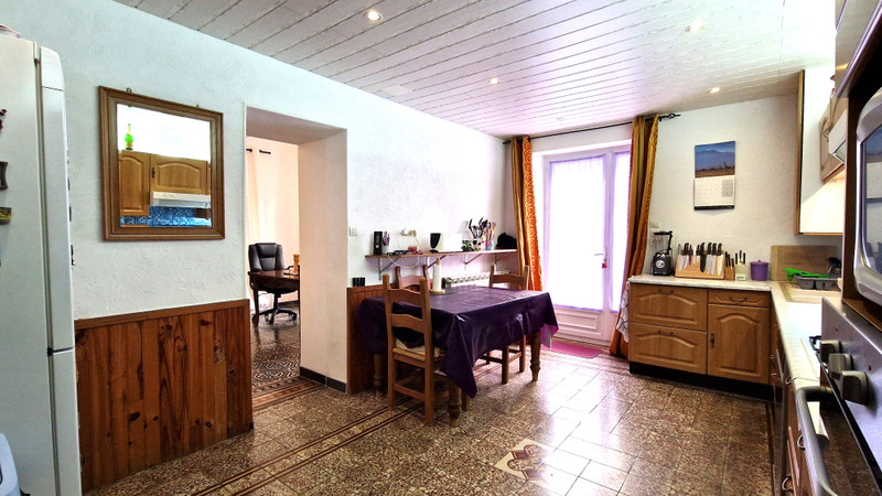 French property for sale in Puisserguier, Hérault - €234,900 - photo 3