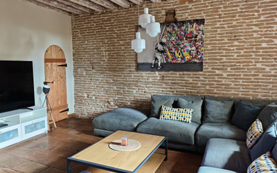 French property for sale in Montberon, Haute-Garonne - €420,000 - photo 2