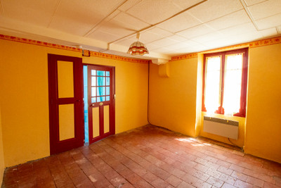 French property for sale in Richelieu, Indre-et-Loire - €54,100 - photo 5