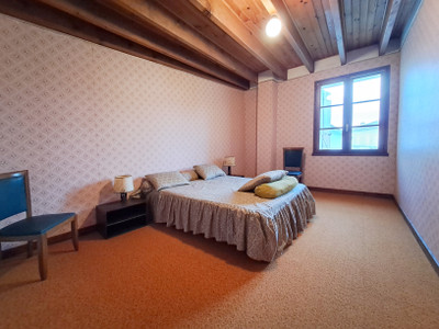 French property for sale in Chives, Charente-Maritime - €46,600 - photo 3