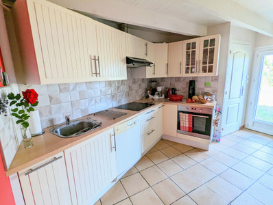 French property for sale in Solignac, Haute-Vienne - €393,000 - photo 5