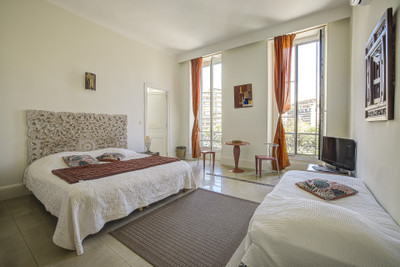 French property for sale in Nice, Alpes-Maritimes - €1,350,000 - photo 5