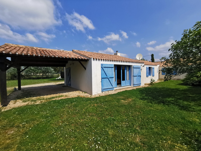 French property for sale in Saint-Jean-de-Monts, Vendée - €459,510 - photo 3