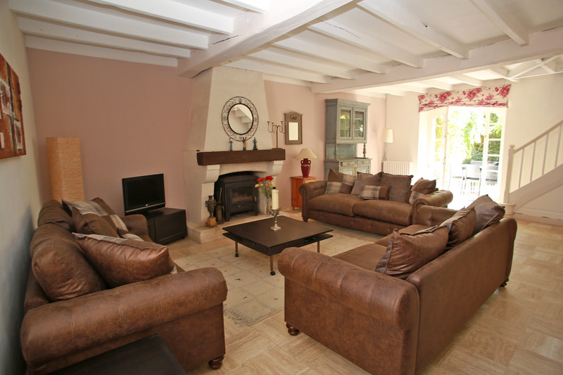 French property for sale in Gout-Rossignol, Dordogne - &#8364;345,000 - photo 3