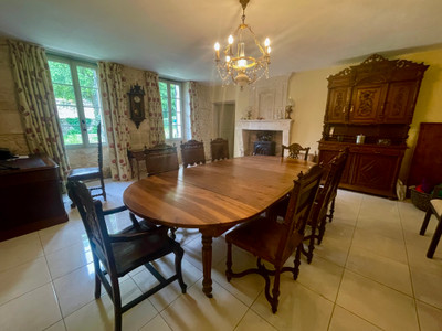 French property for sale in Neuvicq, Charente-Maritime - €424,000 - photo 2