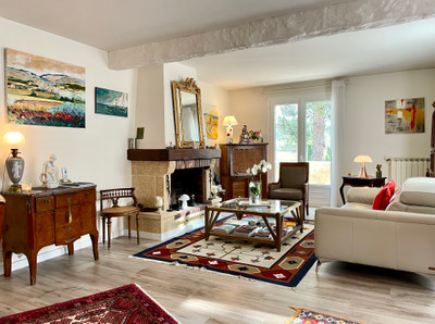 French property for sale in Pierrevert, Alpes-de-Haute-Provence - €395,000 - photo 1
