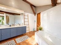 Propriété à vendre à Neuvic, Dordogne - 415 000 € - photo n°8