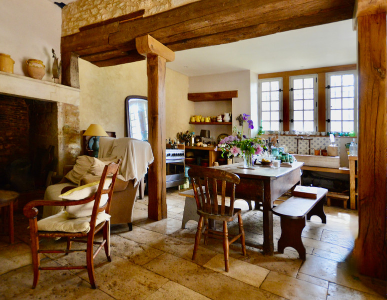 French property for sale in Coulaures, Dordogne - &#8364;1,260,000 - photo 9