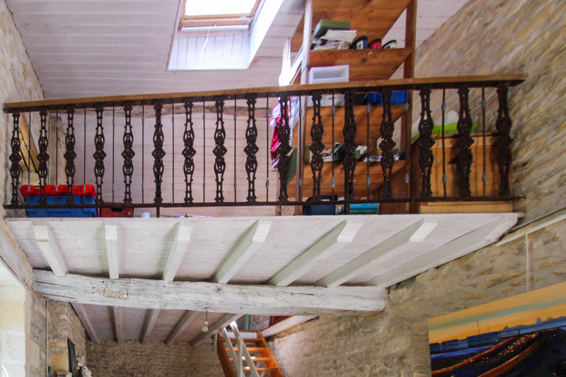 French property for sale in Saint-Jean-d'Angély, Charente-Maritime - €488,250 - photo 9