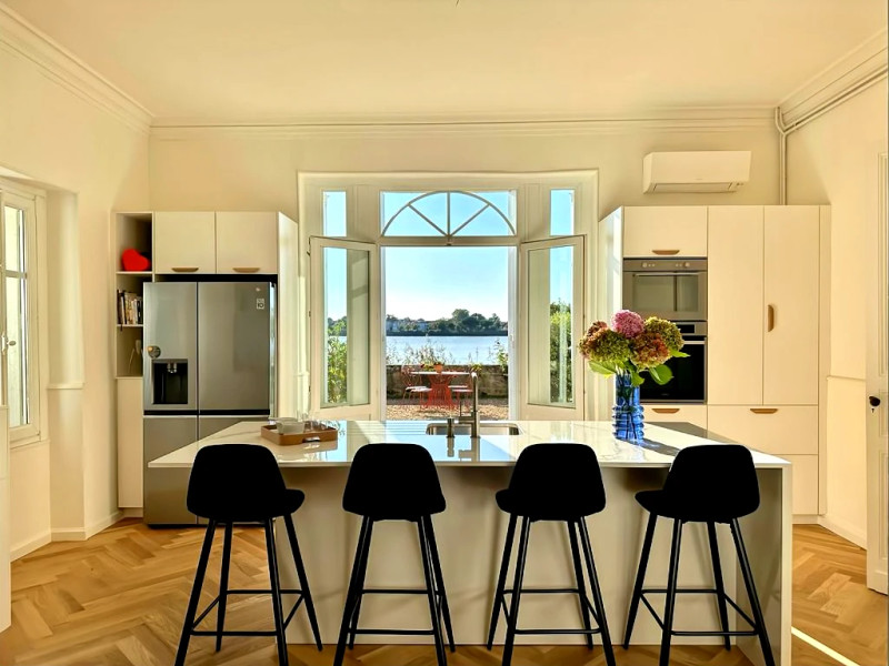 French property for sale in Libourne, Gironde - €1,200,000 - photo 1