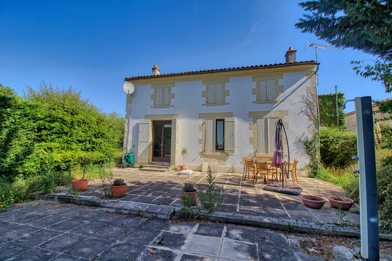 House for sale in Coivert CharenteMaritime Four bedroom rural