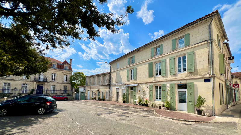 French property for sale in Saint-Fort-sur-Gironde, Charente-Maritime - €194,400 - photo 10