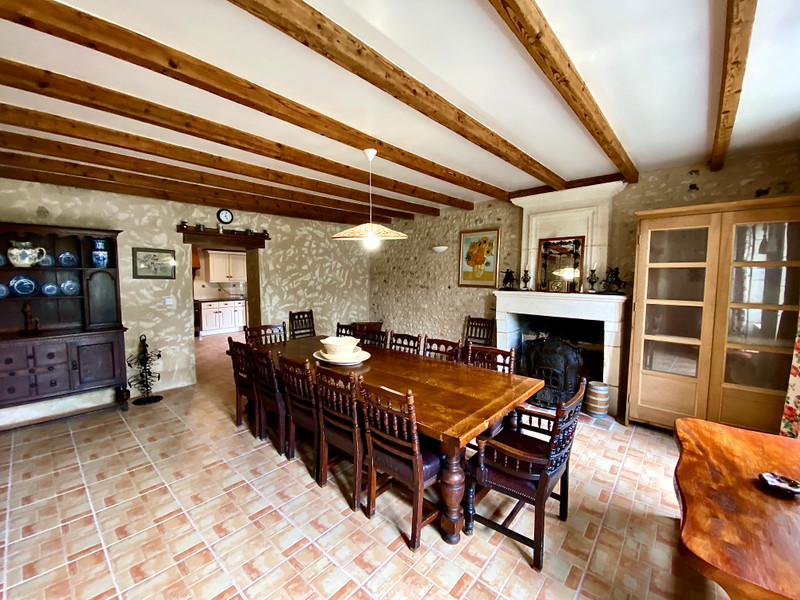 French property for sale in Condéon, Charente - €272,850 - photo 5