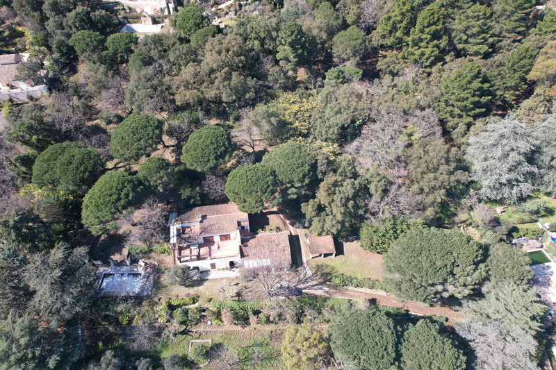 French property for sale in La Garde-Freinet, Var - €200,000 - photo 4