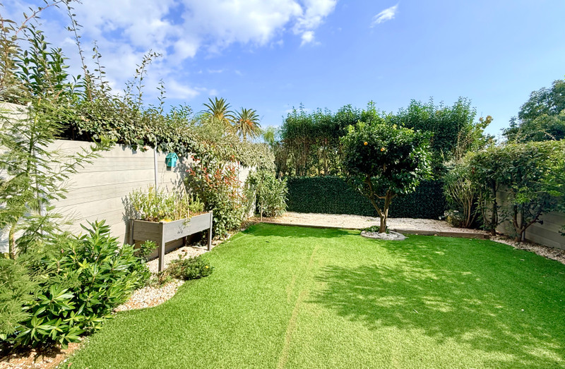 French property for sale in Antibes, Alpes-Maritimes - €490,000 - photo 9