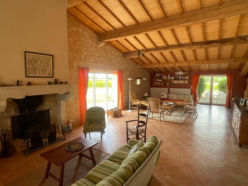 French property for sale in Blasimon, Gironde - €449,000 - photo 4