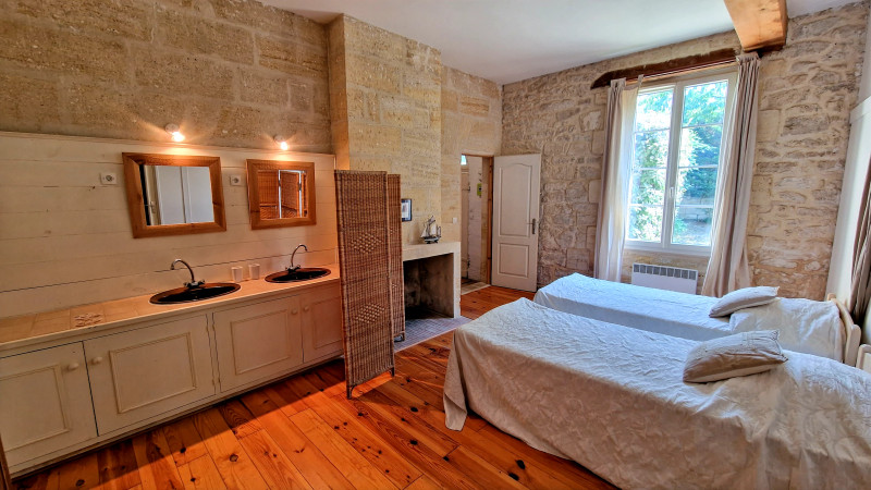 French property for sale in Petit-Palais-et-Cornemps, Gironde - €441,000 - photo 9