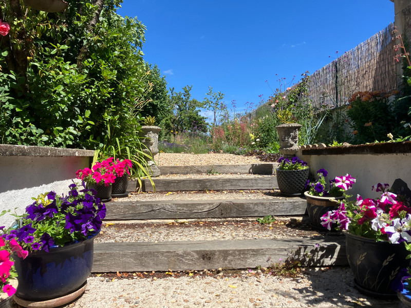 French property for sale in L'Isle-Jourdain, Vienne - €88,000 - photo 2