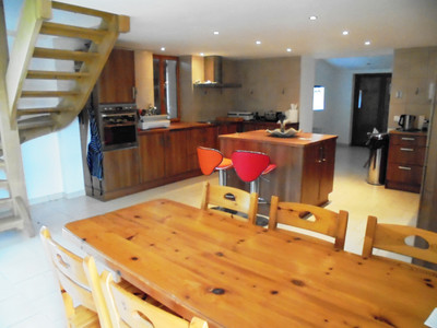 French property for sale in Aubeterre-sur-Dronne, Charente - €170,000 - photo 4