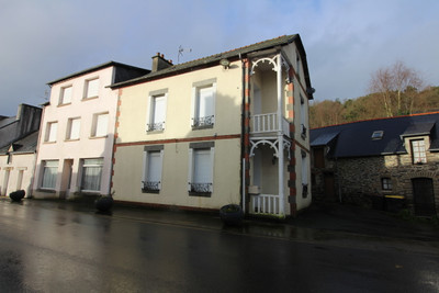 Maison à vendre à Caurel, Côtes-d'Armor, Bretagne, avec Leggett Immobilier