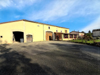 Propriété à vendre à Rouzède, Charente - 272 850 € - photo n°2