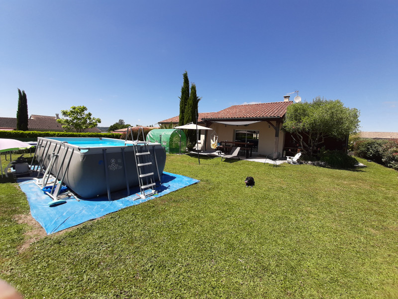 French property for sale in Boulazac Isle Manoire, Dordogne - &#8364;319,500 - photo 2