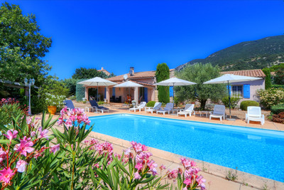house for sale in Vaucluse