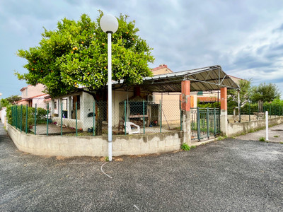 Maison à vendre à Le Soler, Pyrénées-Orientales, Languedoc-Roussillon, avec Leggett Immobilier