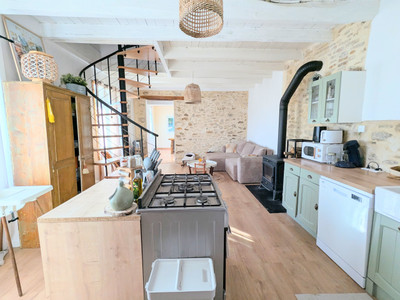 French property for sale in Meuzac, Haute-Vienne - €199,900 - photo 3