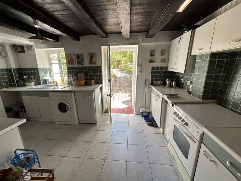 French property for sale in Saint-Sulpice-de-Roumagnac, Dordogne - €88,000 - photo 3