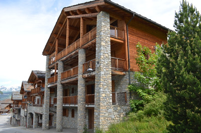 Beautiful 7 bedroom  furnished chalet in prime location Sainte Foy Tarentaise 