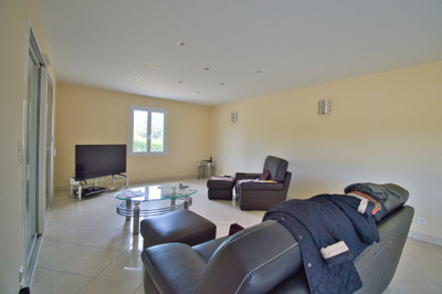 French property for sale in Saint-Barthélemy-d'Agenais, Lot-et-Garonne - €299,000 - photo 3