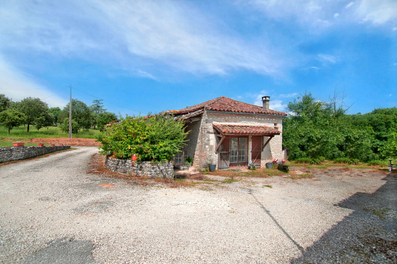 French property for sale in Monflanquin, Lot-et-Garonne - €333,900 - photo 3