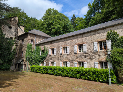 French property for sale in Castres, Tarn - €1,575,000 - photo 1