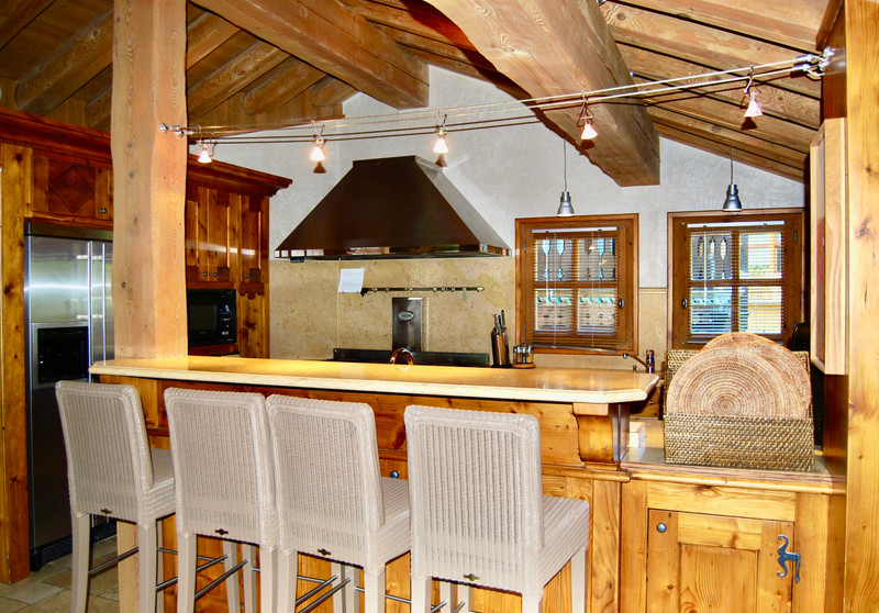 French property for sale in Courchevel, Savoie - €5,500,000 - photo 2