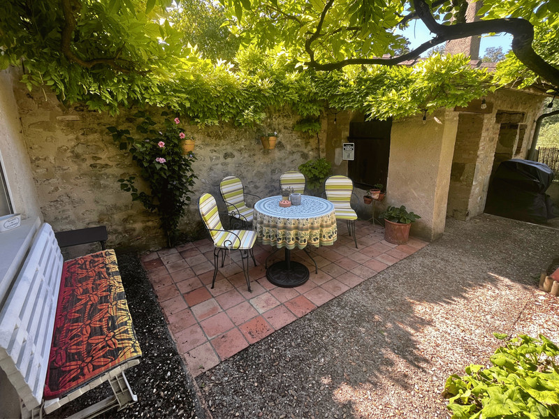 French property for sale in Lauzun, Lot-et-Garonne - €239,000 - photo 8