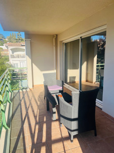 French property for sale in Saint-Raphaël, Var - €290,000 - photo 7