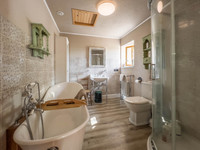 Propriété à vendre à Saint-Saturnin, Charente - 440 000 € - photo n°9