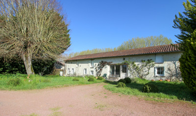 Maison à vendre à Razines, Indre-et-Loire, Centre, avec Leggett Immobilier