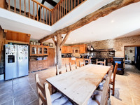 Maison à vendre à Paizay-Naudouin-Embourie, Charente - 267.500 € - photo 2