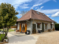 Terrace for sale in Saint-Front-la-Rivière Dordogne Aquitaine