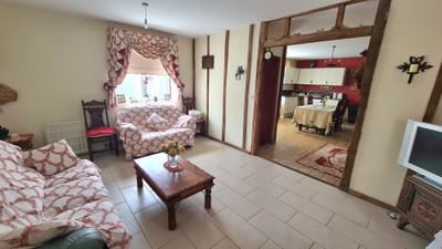 French property for sale in Ceaucé, Orne - €136,000 - photo 1
