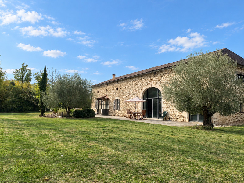 French property for sale in Saint-Sernin, Lot-et-Garonne - €645,000 - photo 1