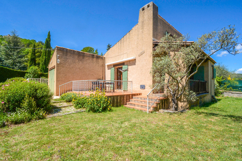 Propriété à vendre à Bras-d'Asse, Alpes-de-Haute-Provence - 240 000 €