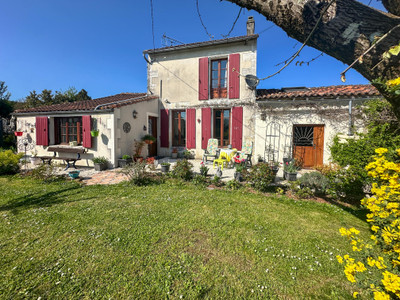 house for sale in Charente