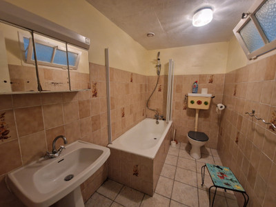 French property for sale in Plourac'h, Côtes-d'Armor - €40,000 - photo 5